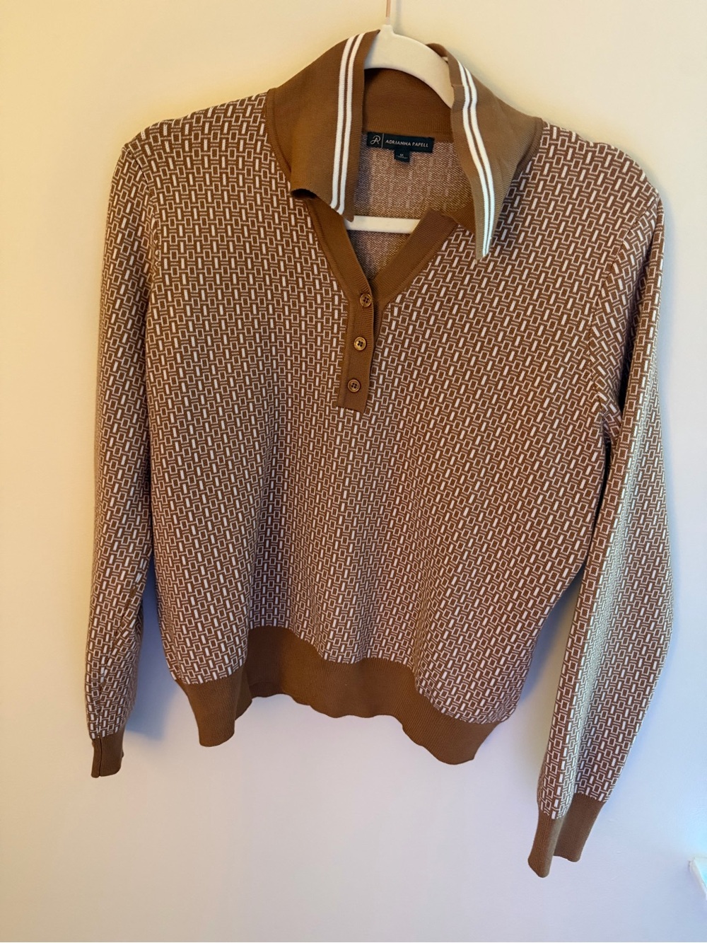 Adrianna Papell Brown Patterned V‑Neck Polo Sweater